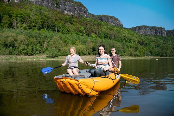 Rafting from Dín to Bad Schandau and back on bikes - The Handover Point: Transition from Water to Land