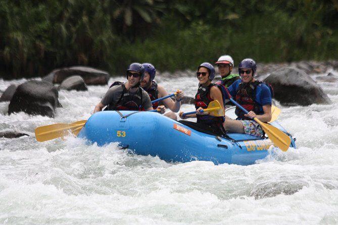 Rafting III-IV in Pacuare River - Key Points