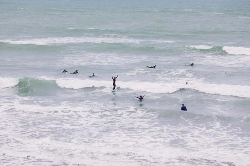 Raglan: Private group / Family Surf Lesson - What to Expect from This Surf Lesson