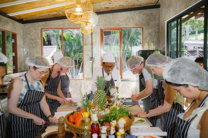 Railay: Hands-On Thai Cooking Class at Railay Beach - What to Expect from Your Cooking Experience