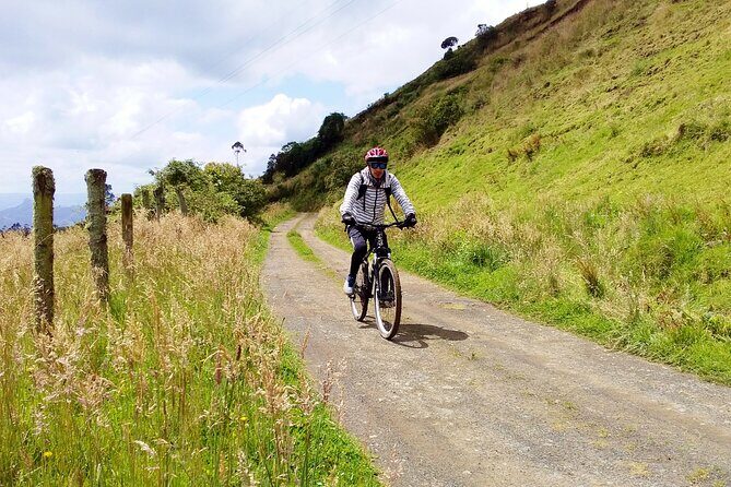 Rails to Trails, Bike Tour from Cuenca - Key Points