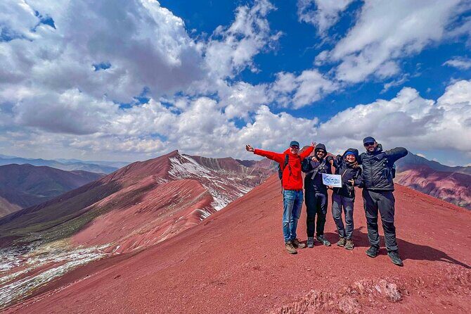 Rainbow Mountain and Red Valley one day Hike Private Tour - Key Points