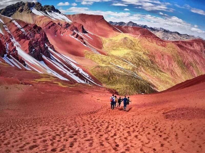 Rainbow Mountain and Red Valley | Private Tour | - Key Points