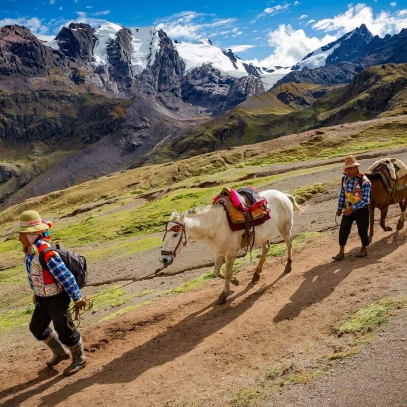 Rainbow mountain horseback riding tour + Buffet Lunch - Rainbow Mountain Horseback Riding Tour + Buffet Lunch: An Authentic Cusco Adventure