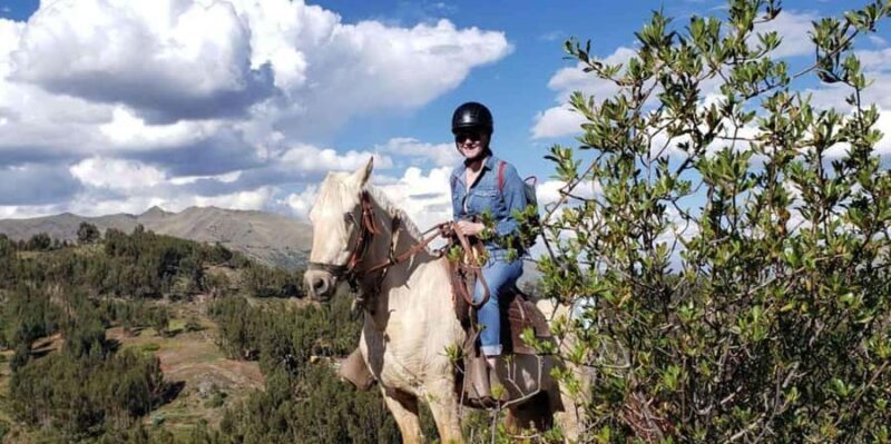 Rainbow Mountain Horseback Riding Tour + Buffet Lunch - Key Points