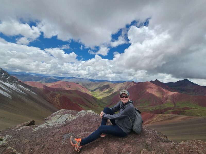 Rainbow Mountain Tour and optional visit to the Red Valley - Discovering Red Valley: Your Personal Exploration