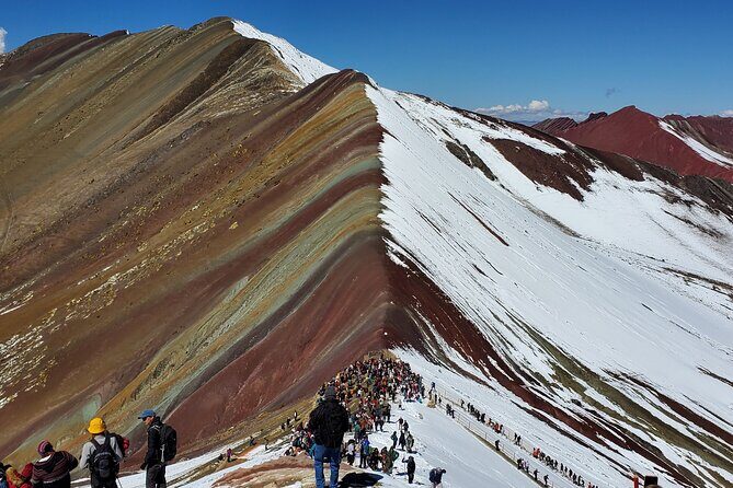 Rainbow Mountain Tour at 7:00 a.m 2024 - Experience the Spectrum: Rainbow Mountain Tour at 7:00 a.m. in 2024