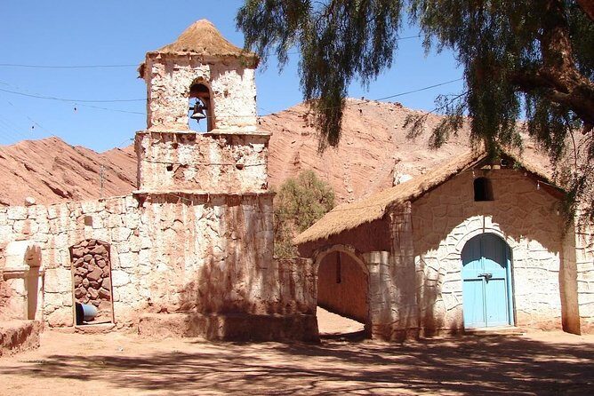 Rainbow Valley Tour from San Pedro de Atacama - Visiting Yerbas Buenas Petroglyphs