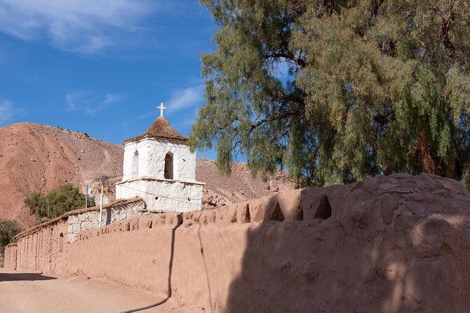 Rainbow Valley Tour, Yerbas Buenas Petroglyphs - Half Day Tour - Key Points