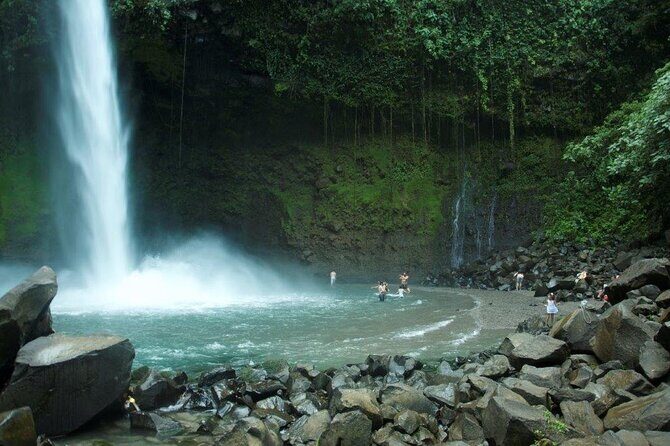 Rainforest Chocolat & La Fortuna Waterfall Adventure - The Value Proposition