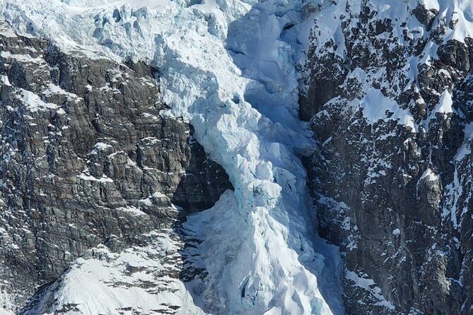 Rakaia Glaciers - The Experience from a Traveler’s Perspective