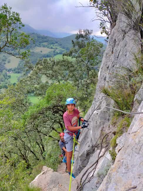 RAMALES DE LA VICTORIA, CANTABRIA: VIA FERRATA OF CALIZ, INITIATION - The Experience and Its Highlights