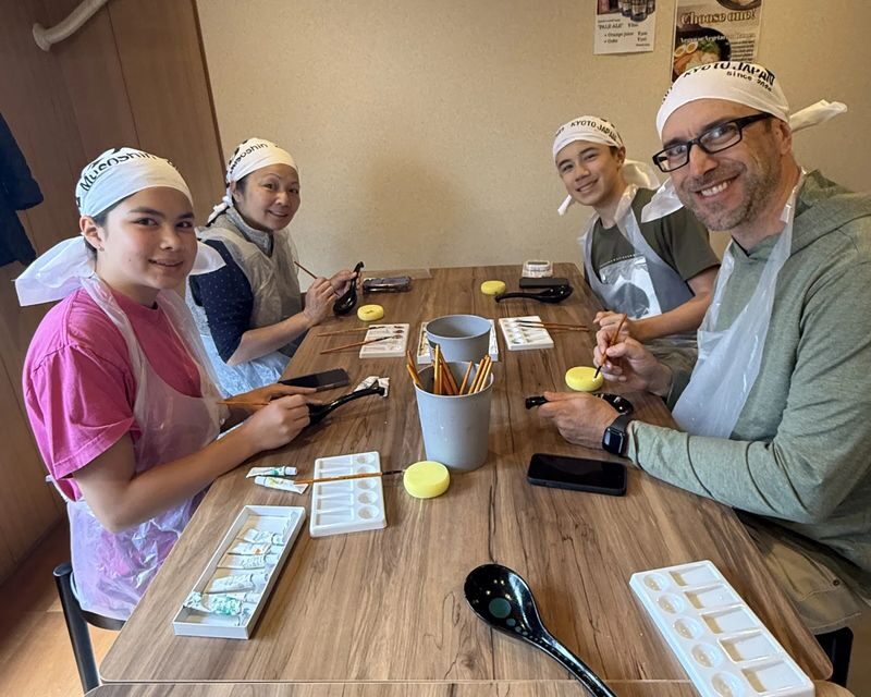 Ramen Cooking, Bowl Painting & Broth Making Workshop in Kyoto - The broth and chopsticks option is a different class
