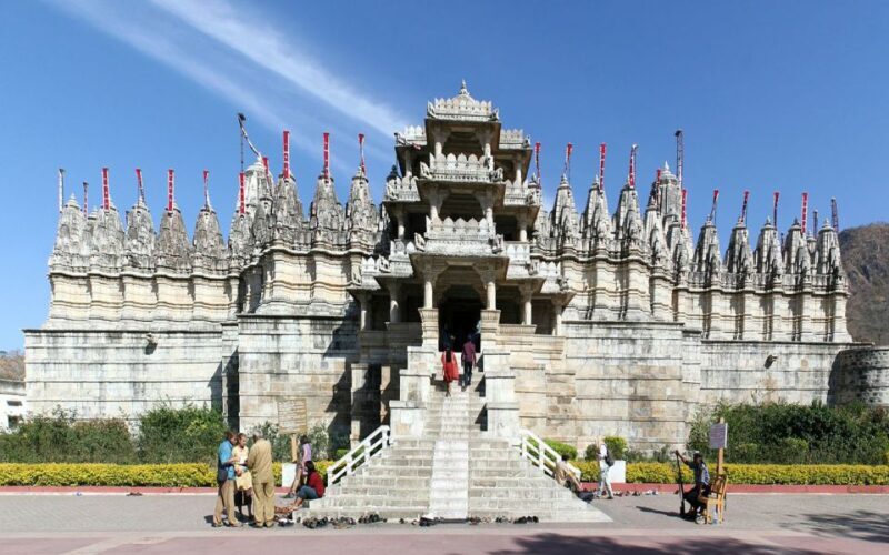 Ranakpur Jain Temple Private Excursion from Udaipur - Practical Considerations