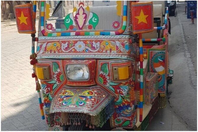 Rangeela Rickshaw Walled City Lahore Guided Tour - Exploring Lahore with a Knowledgeable Guide