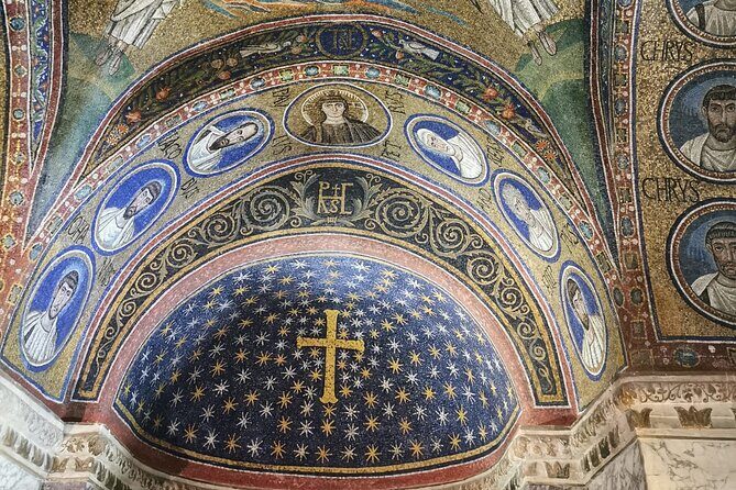 Ravenna Exclusive Private Walking Tour with a Local Expert - Exploring Ravenna’s Mosaics and Monuments: What You Can Expect