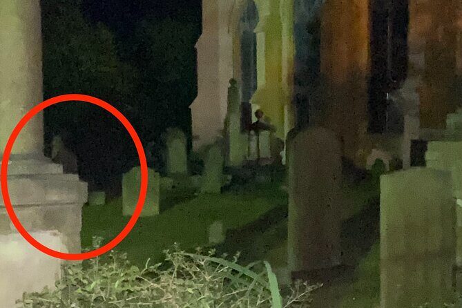 Real Hauntings of Charleston! (Small Group Ghost Tour) - In-Depth Review of the Charleston Ghost Tour
