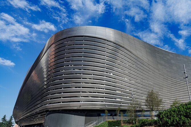 Real Madrid: Bernabeu Stadium Self-Guided Tour and Wine tasting - Why This Tour Works for Different Travelers