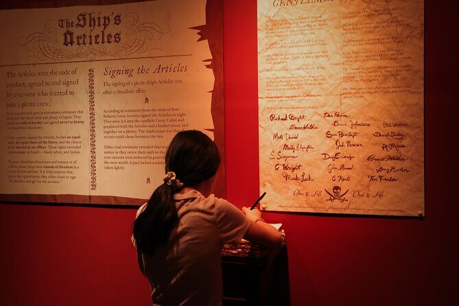 Real Pirates Salem Museum with Guided Directors Tour - Key Points