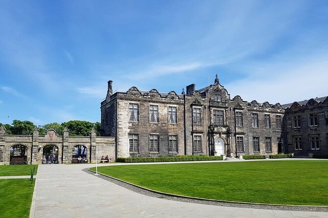 Rebels, Romance & Raisins St. Andrew's Walking Audio Tour - Discover St. Andrews with the "Rebels, Romance & Raisins" Audio Tour