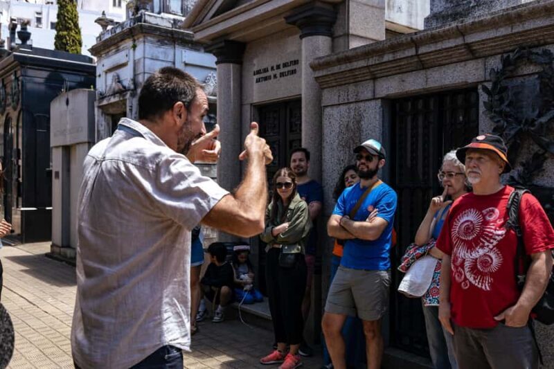 Recoleta Cemetery - Small Group Tour of History & Secrets - Key Points
