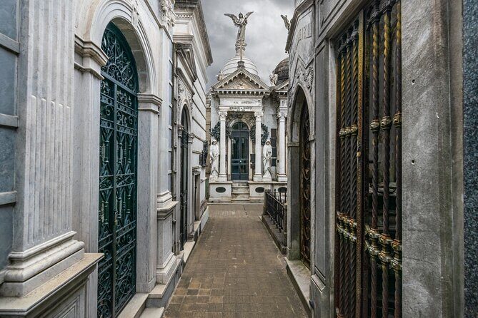 Recoleta Cemetery Walking Tour - In Summary