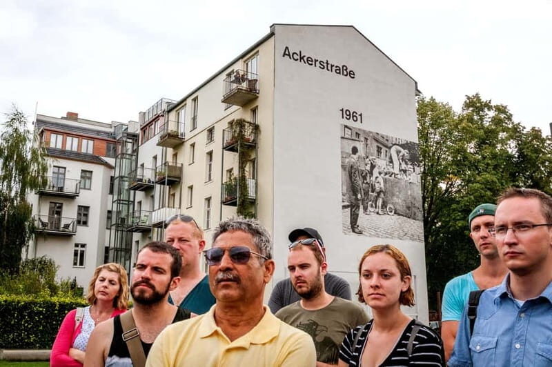 Red Berlin: Secrets of the Communist Capital - The Experience and Reviews: Authentic Insights