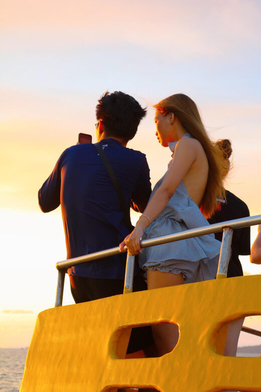 RedRiverTours - Enjoying Sunset & Night Squid Fishing - Deep Dive into the Experience