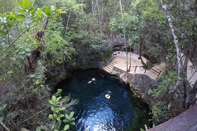 Reef Snorkel + 3 Cenotes with local food experience! - Key Points