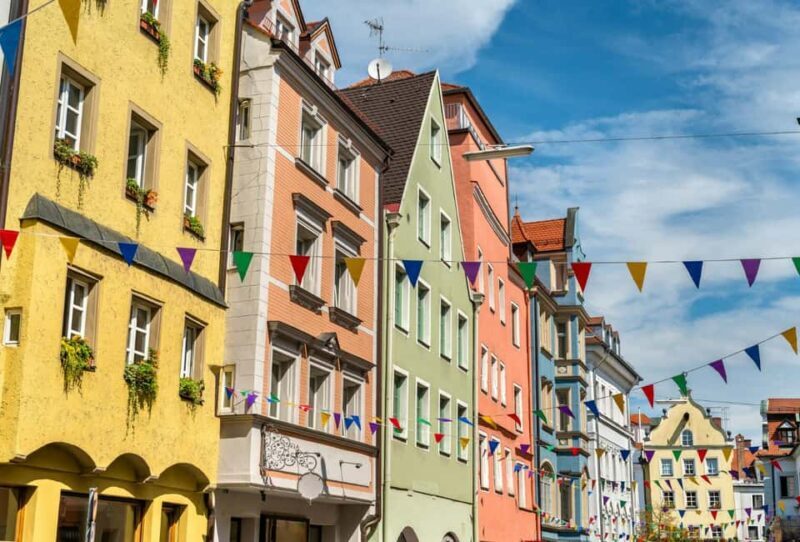 Regensburg: 2-hour Best Intro Walking Tour with a Local - Exploring Regensburg in Just Two Hours: A Local-Led Walking Tour