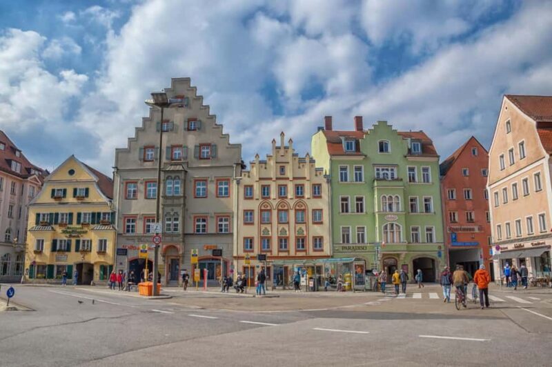 Regensburg: 2-hour Best Intro Walking Tour with a Local - Key Points