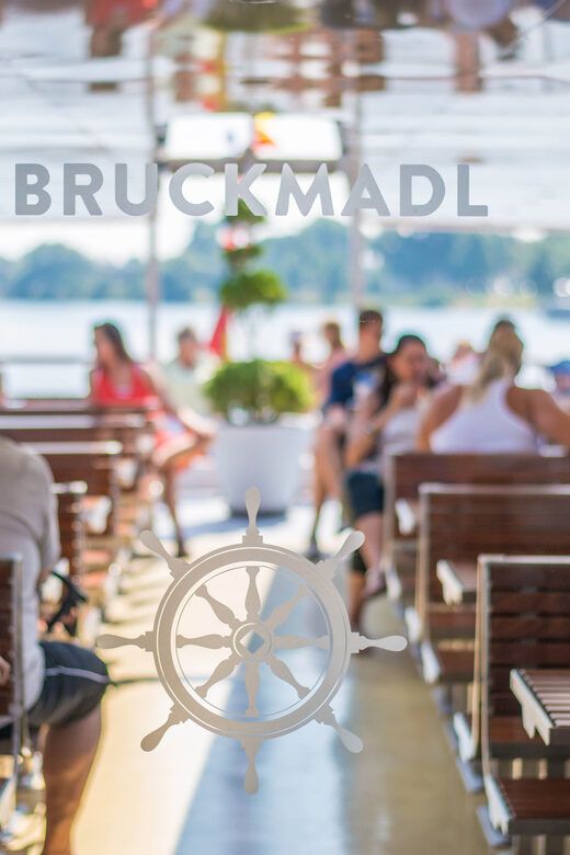 Regensburg: City Highlights Historical Boat Tour - A Close-Up View of Regensburg’s Architecture