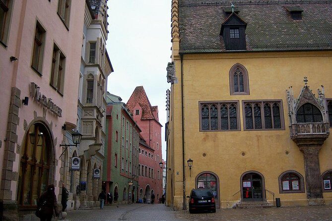 Regensburg - Classic guided tour - Who Should Book This Tour?