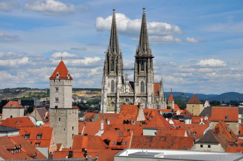Regensburg: Express Walk with a Local in 60 minutes - Frequently Asked Questions