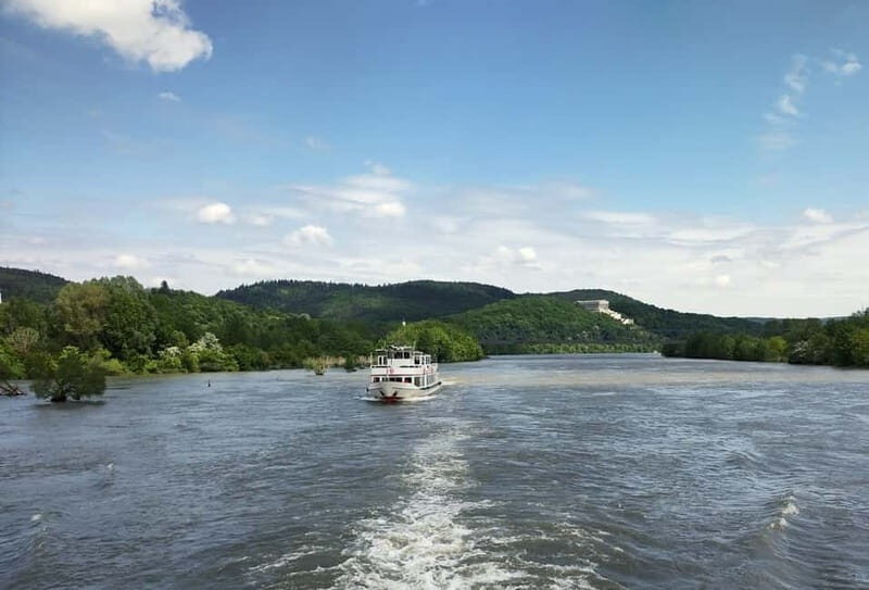 Regensburg: Klinger's Sightseeing Boat Tour to Walhalla - The Sum Up