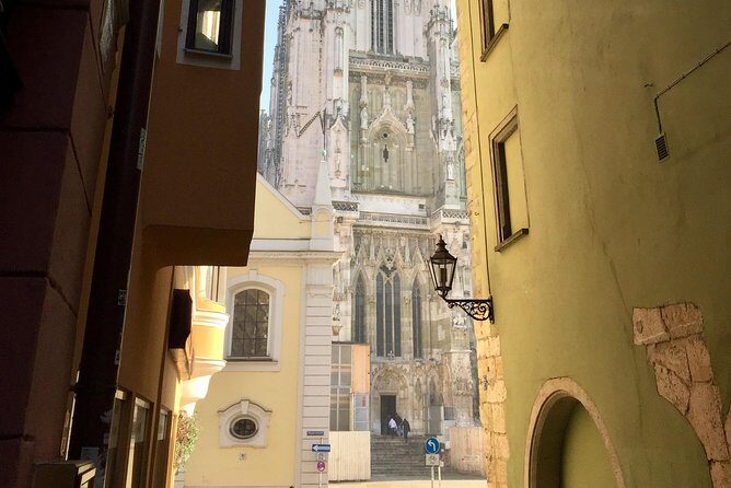 Regensburg Private Guided Day Tour from Munich by Rail - A Deep Dive into the Regensburg Day Tour from Munich