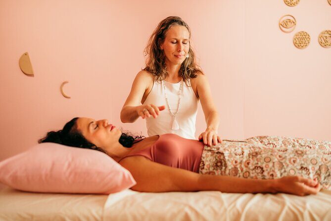 Reiki Energy Healing Session - Reiki Energy Healing Session on the Big Island of Hawaii: A Gentle Path to Relaxation and Balance