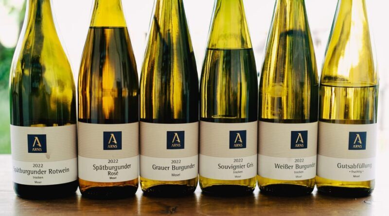 Reil, Mosel: Guided organic wine tasting and cellar tour - Who Should Consider This Tour?