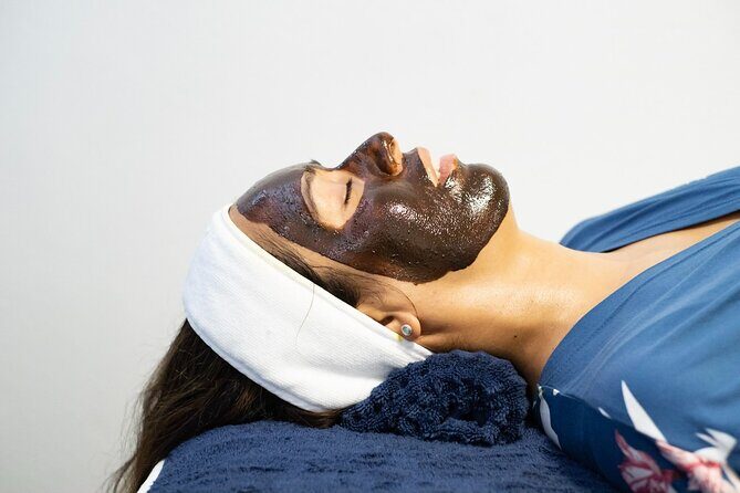 Rejuvenating Facial in Local Spa Room - Who Will Love This Experience?