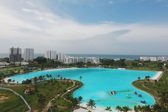 Relax Ride from PTY to Playa Blanca, Coronado or Playa Caracol - A Close Look at the Experience