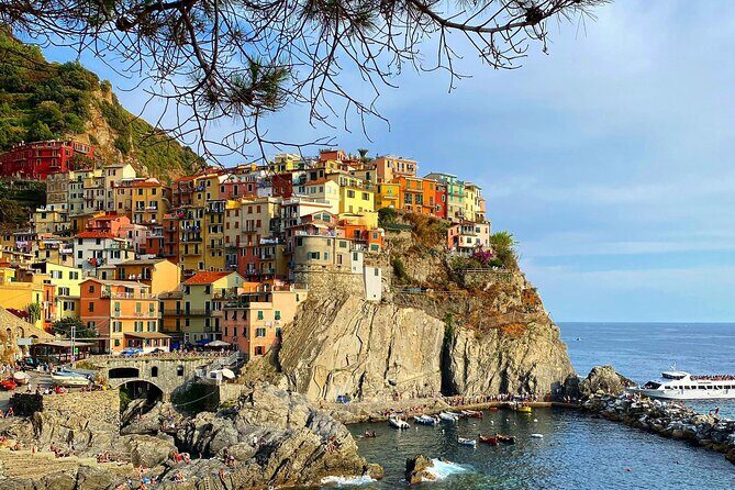 Relaxing Boat Tour with Aperitif in Cinque Terre - Who Will Appreciate This Tour?