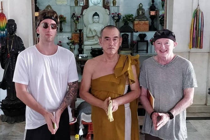 Religious Mumbai: Temples, Churches, Mosques, Synagogues & more! - Discover Mumbai’s Multi-Religious Heritage in a Half-Day Tour