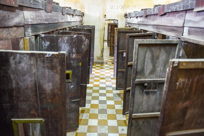 Remnants of a Khmer Rouge Era - Practical Details and Comforts