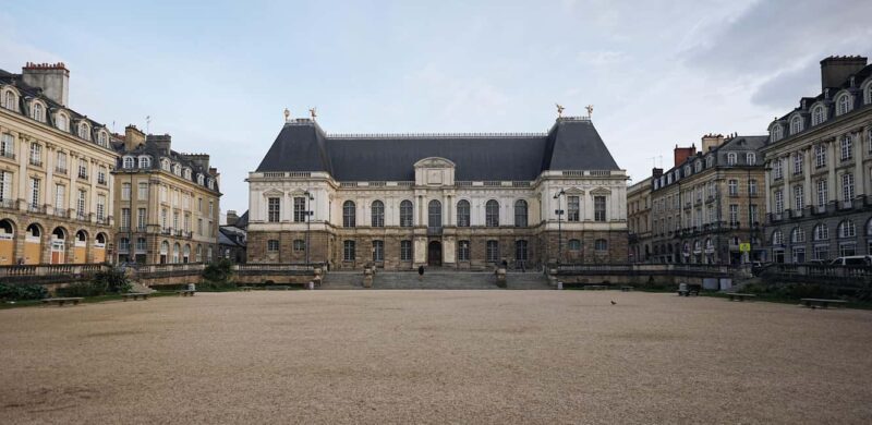 Rennes: Express Walk with a Local - FAQ