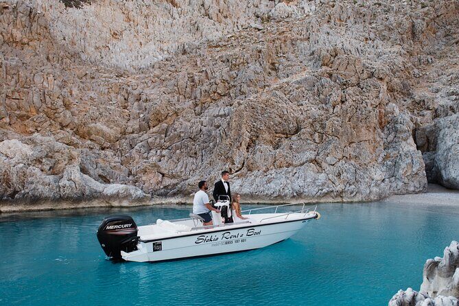 RENT A BOAT 5,5m-30hp LICENCE FREE MARATHI - What to Expect from the Rental Experience