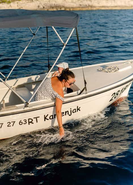 Rent a boat up to 6 person on Cape Kamenjak Nature Park - What is the Experience All About?