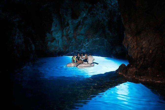 Rent a speed boat from Split or Trogir - Who Will Love This Tour?