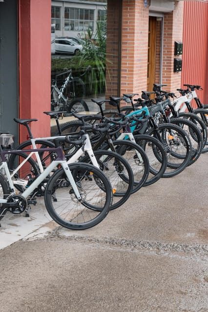 Rent your bike with us and we will help you to discover Gipuzkoa. - FAQ