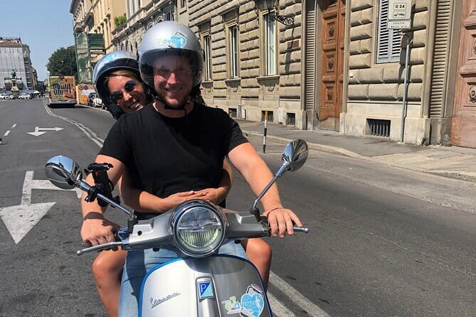 Rent your Electric Vespa 45 in Florence for 8 hours - Why Rent an Electric Vespa in Florence?