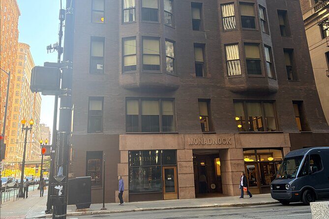 Resilience and Revolution: Audio Tour of Chicagos Black History - Practical Details and Value